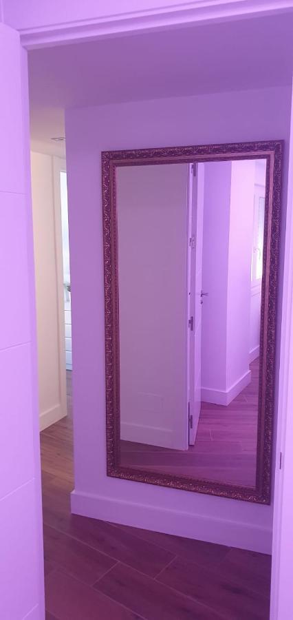 Beautiful Apartment In Third Line Beach Boliches فوينخيرولا المظهر الخارجي الصورة